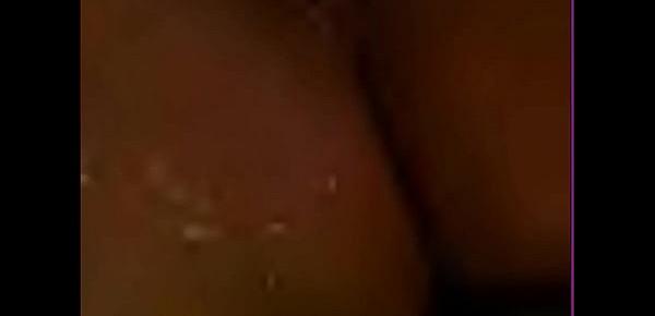 Fat Girl masturbates on Webcam